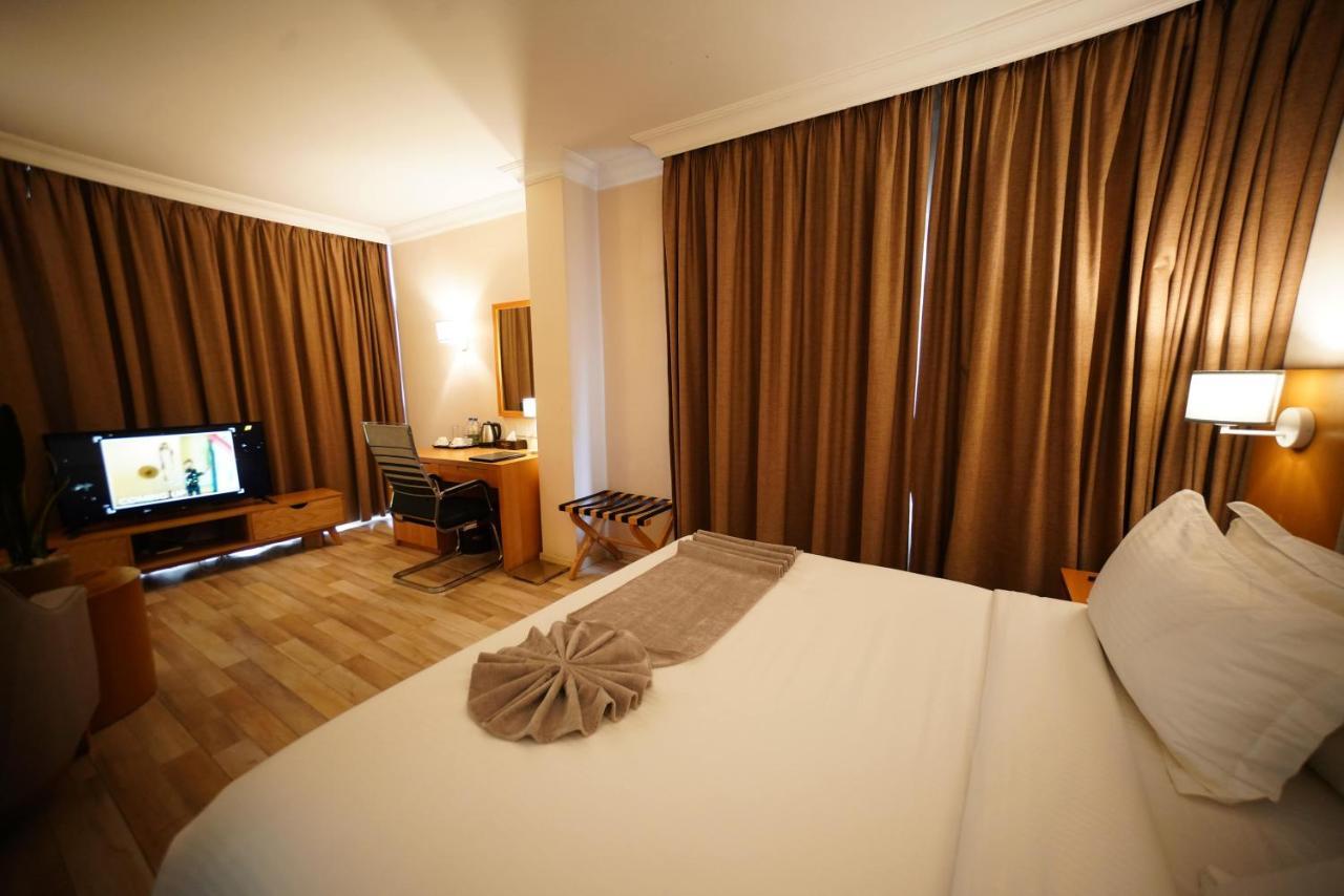 אדיס אבבה Mado Hotel מראה חיצוני תמונה