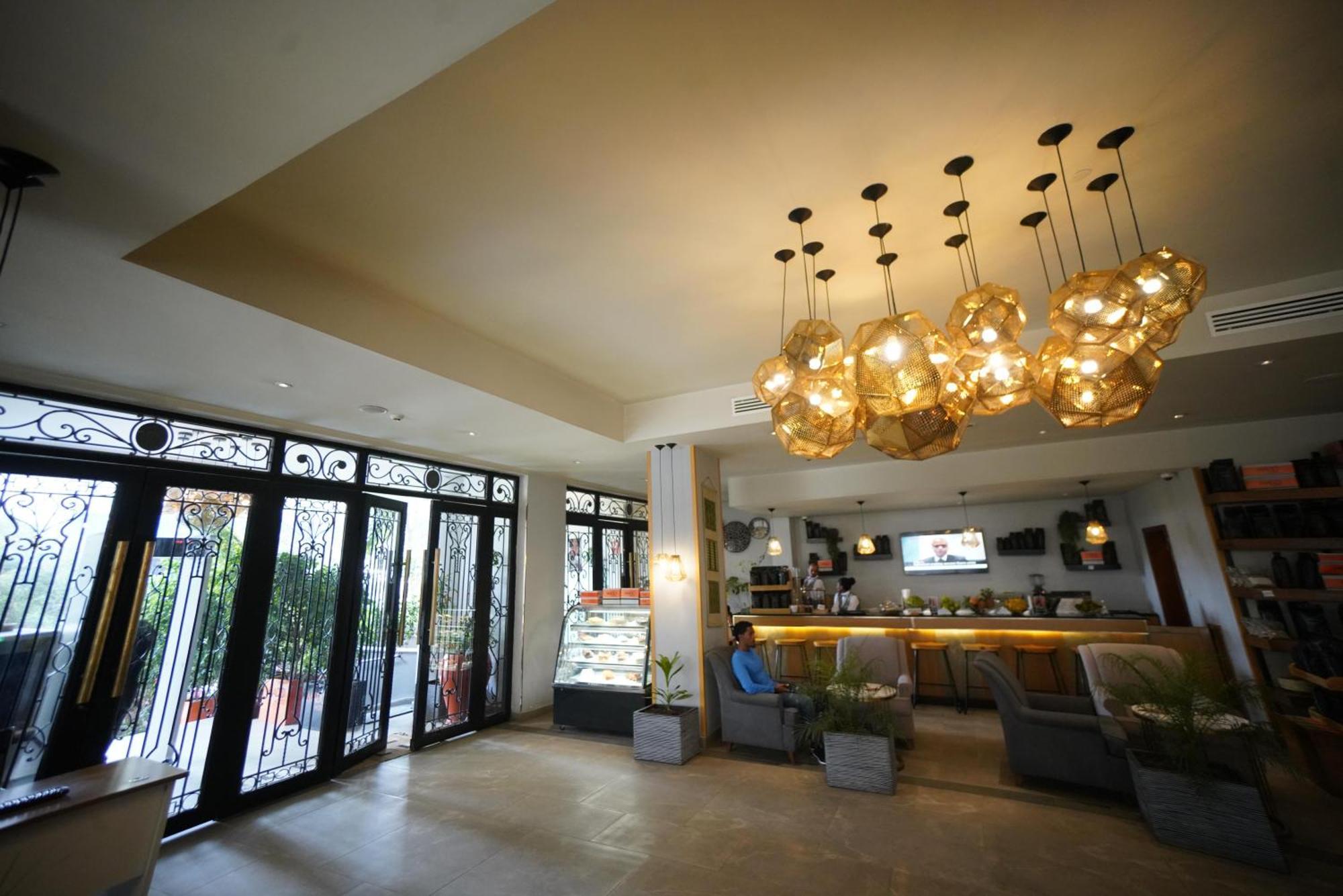 אדיס אבבה Mado Hotel מראה חיצוני תמונה